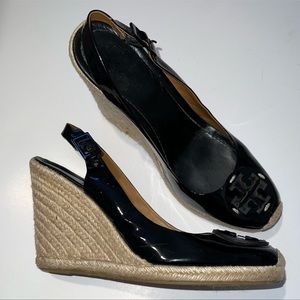 Tory Burch Patent Leather Slingback straw logo wedges Black size 11